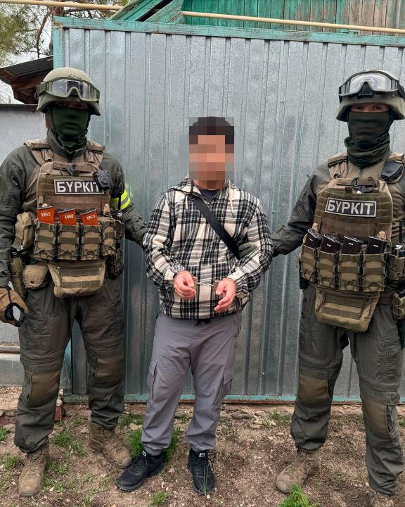 КНБ задержал четырех казахстанцев